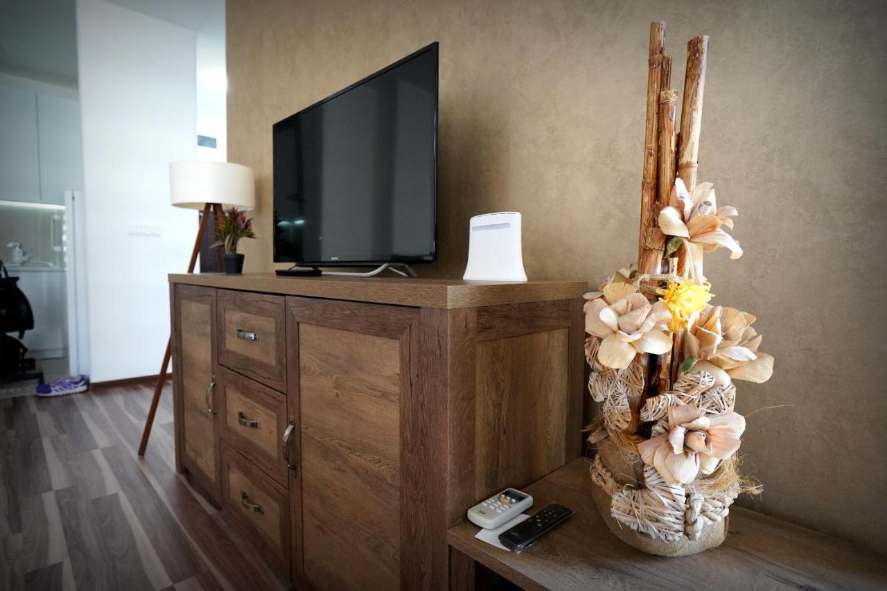 Serbona apartment Kladovo Bagian luar foto